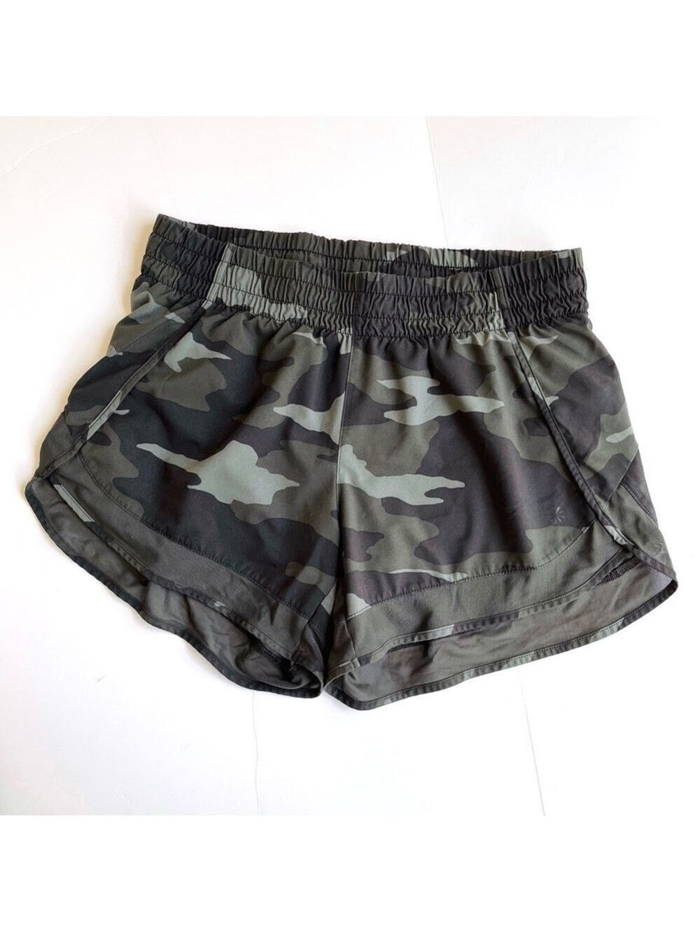 Athleta Printed Mesh Racer Run Shorts - Picture 5 of 9